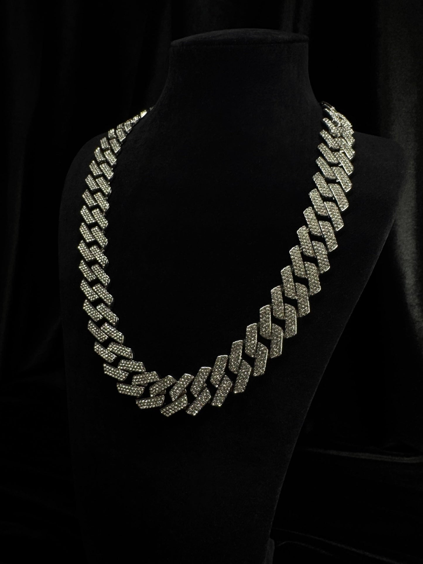 18mm Iced Out Cuban Link Chain Necklace