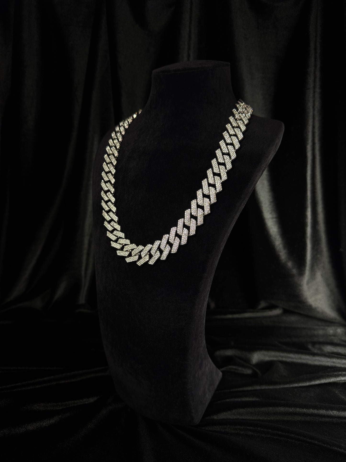 18mm Iced Out Cuban Link Chain Necklace