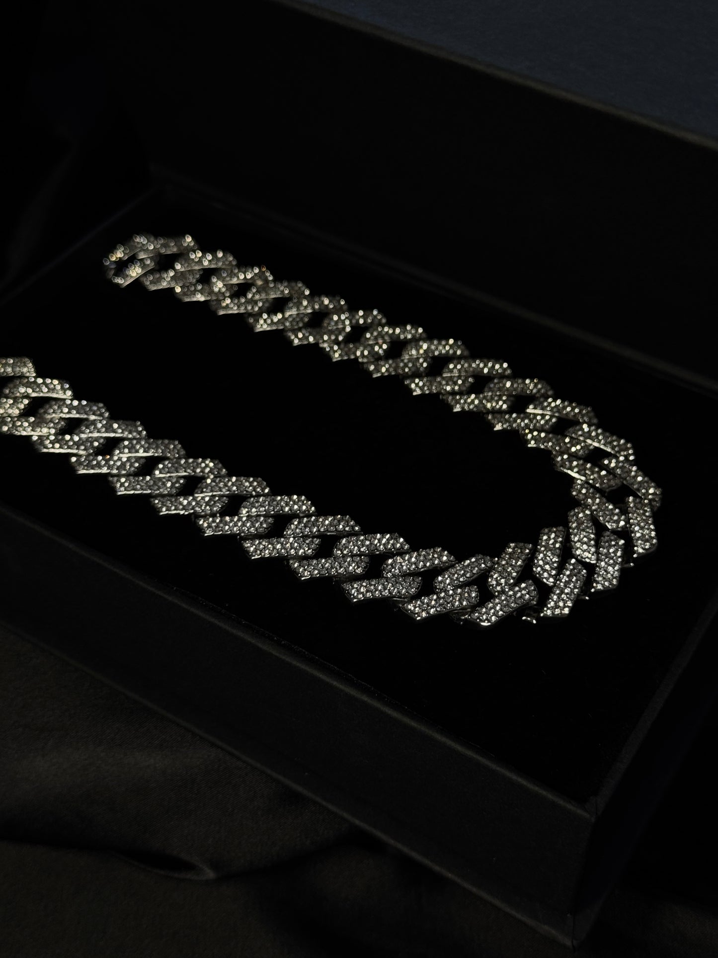 18mm Iced Out Cuban Link Chain Necklace