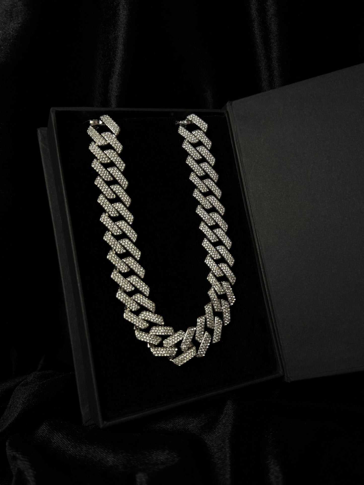 18mm Iced Out Cuban Link Chain Necklace